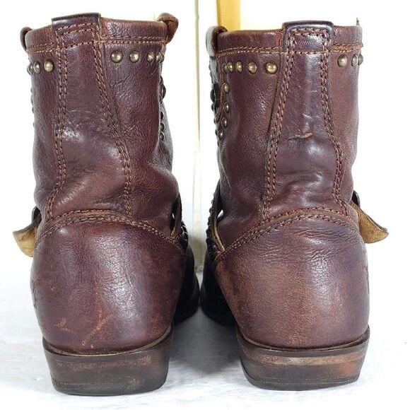 Frye Women's US 8B Brown Leather Studded Strap ankle Western Boots Booties - Picture 11 of 14